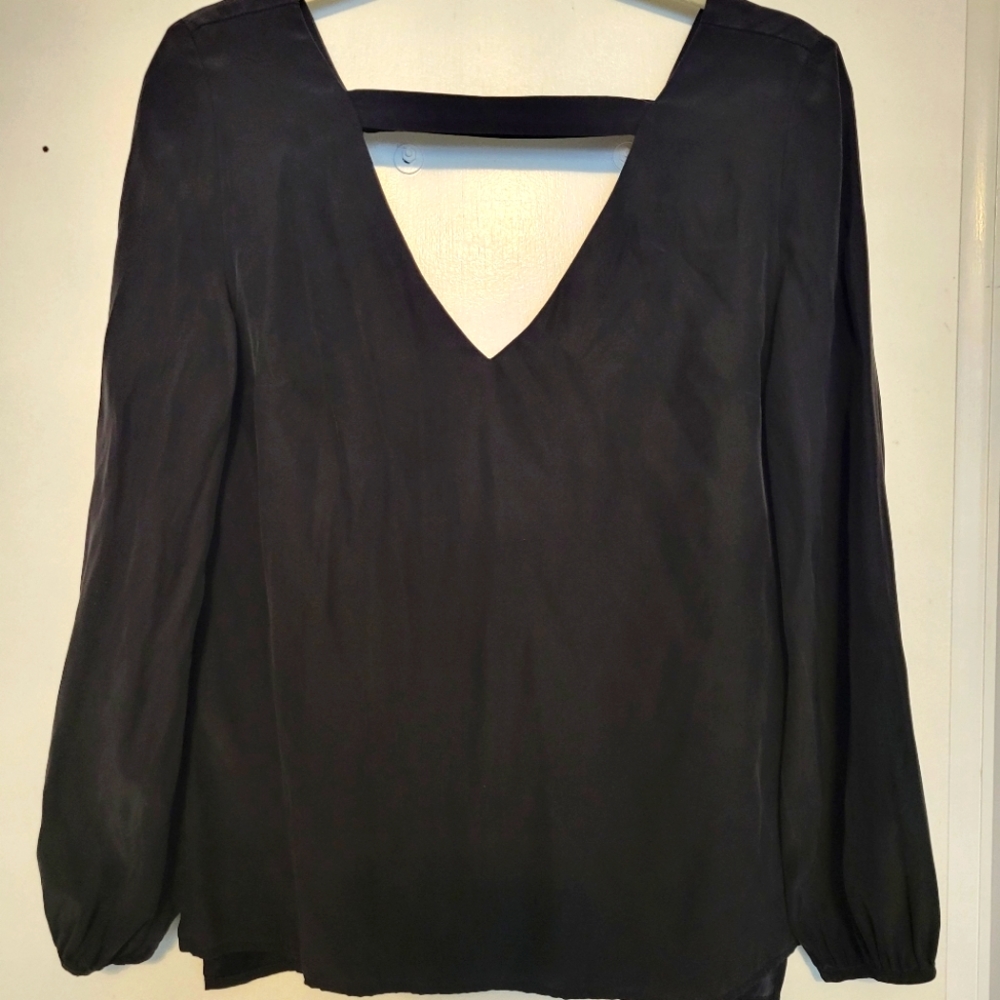 Amanda Uprichard silk long sleeve deep v neck shirt, Size Small